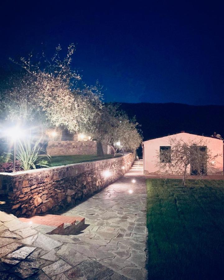 Casa Vacanze Gli Ulivi Borgomaro Exteriér fotografie