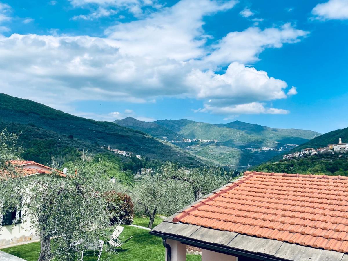 Casa Vacanze Gli Ulivi Borgomaro Exteriér fotografie
